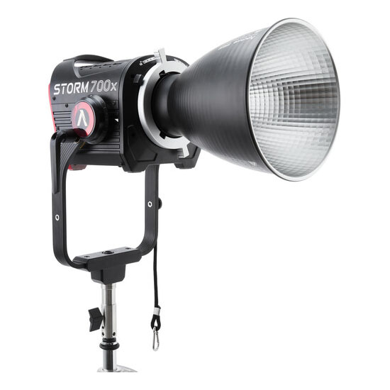 Aputure STORM 700x Aputure STORM 700x
