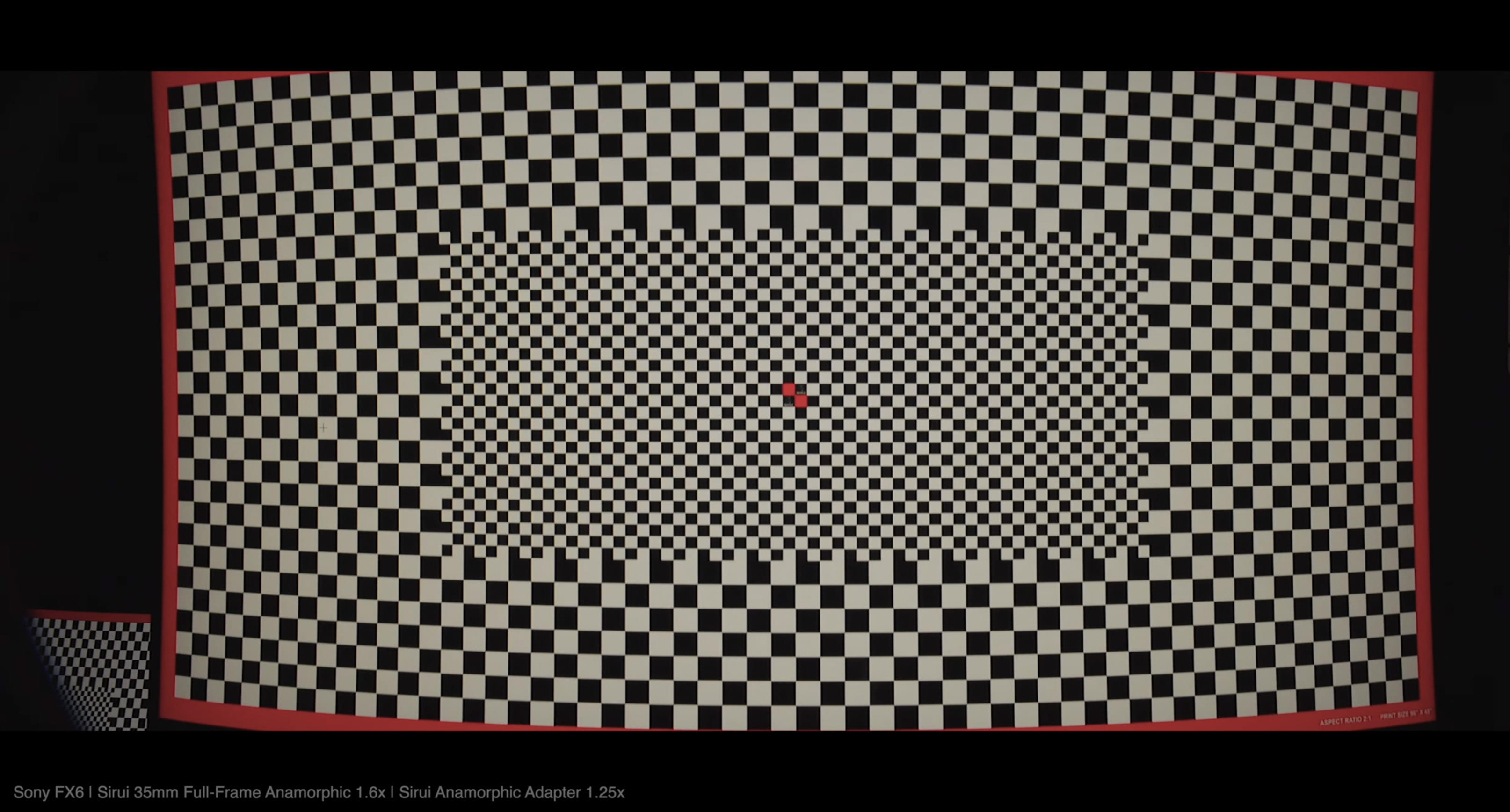 дисторсия Sirui 35 mm 1.6x с анаморфной насадкой Sirui 1.25x