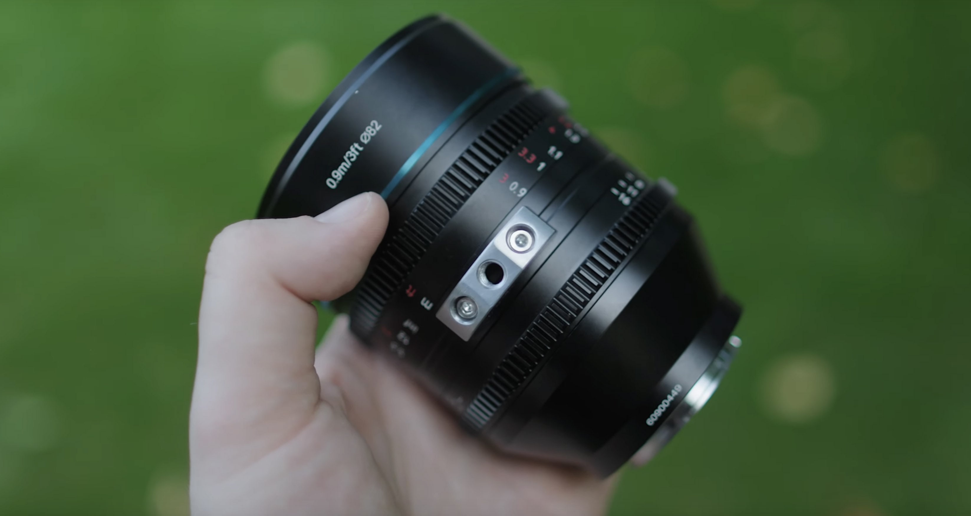 Sirui 35mm T2.9 1.6x Full-Frame Anamorphic