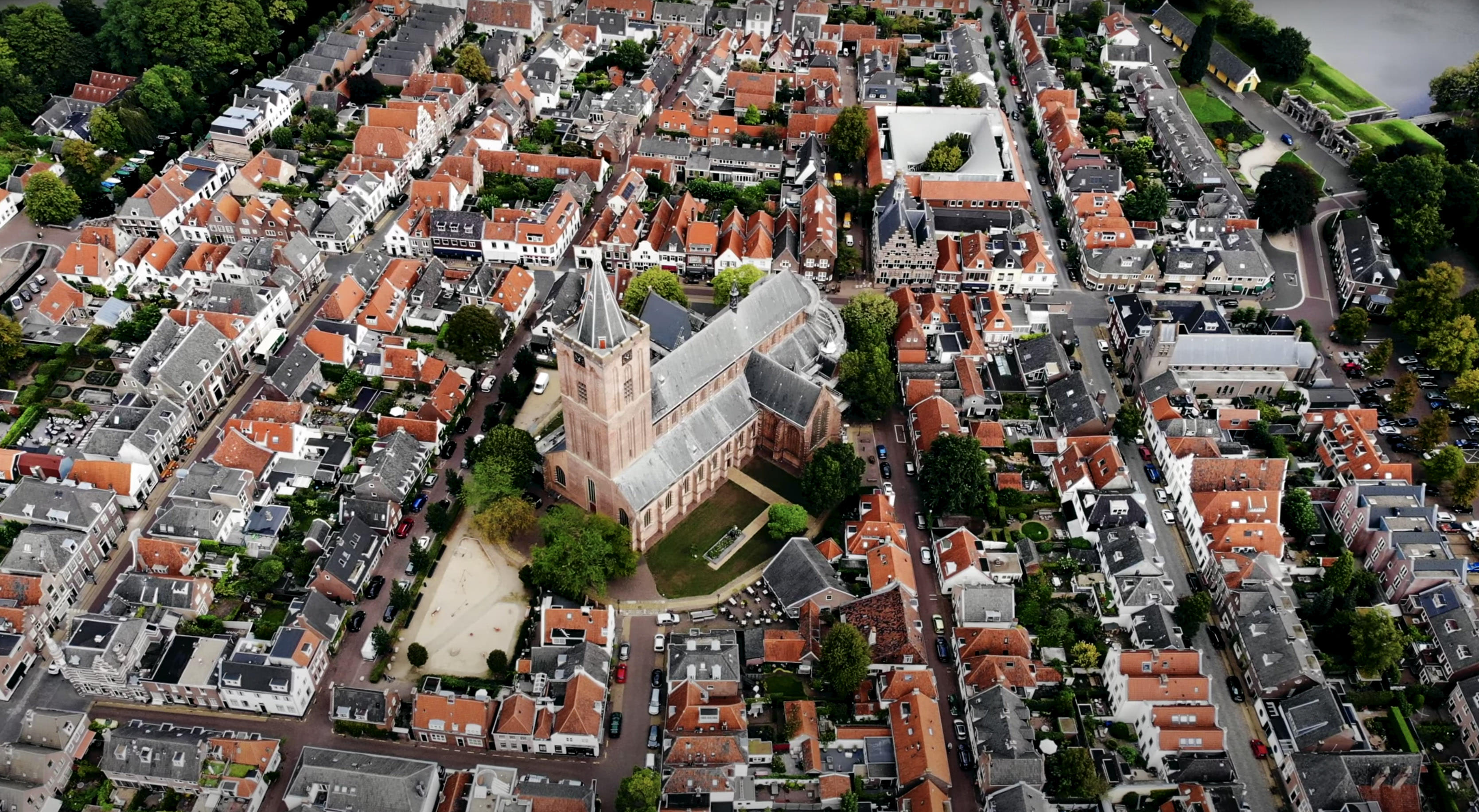 Нарден: кадры с коптера Grote Kerk Naarden Тревел блог Голландия. Город Нарден