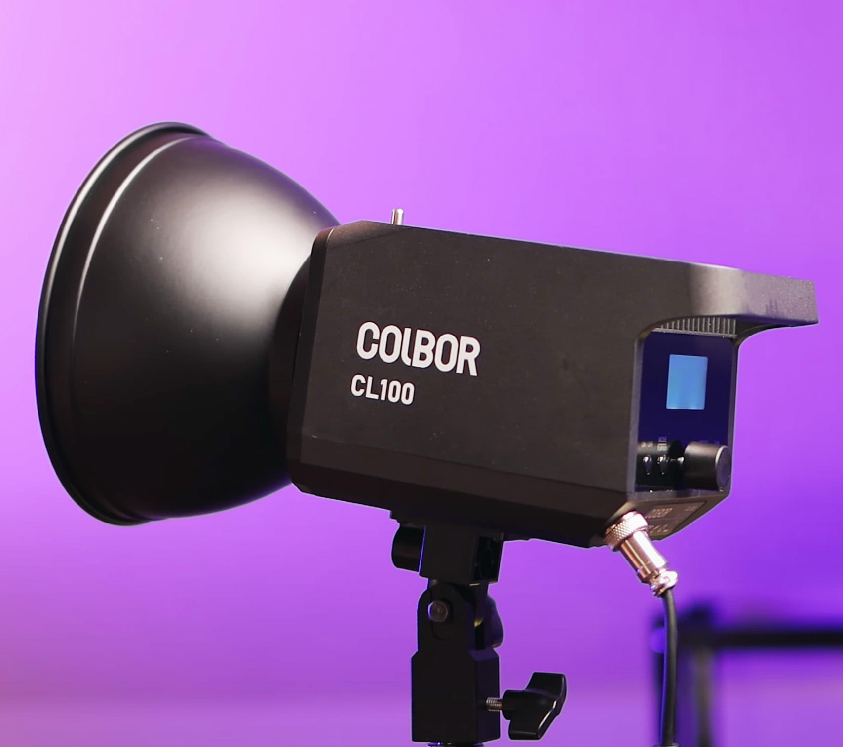 Оборудование для видеосъемки: Colbor CL100