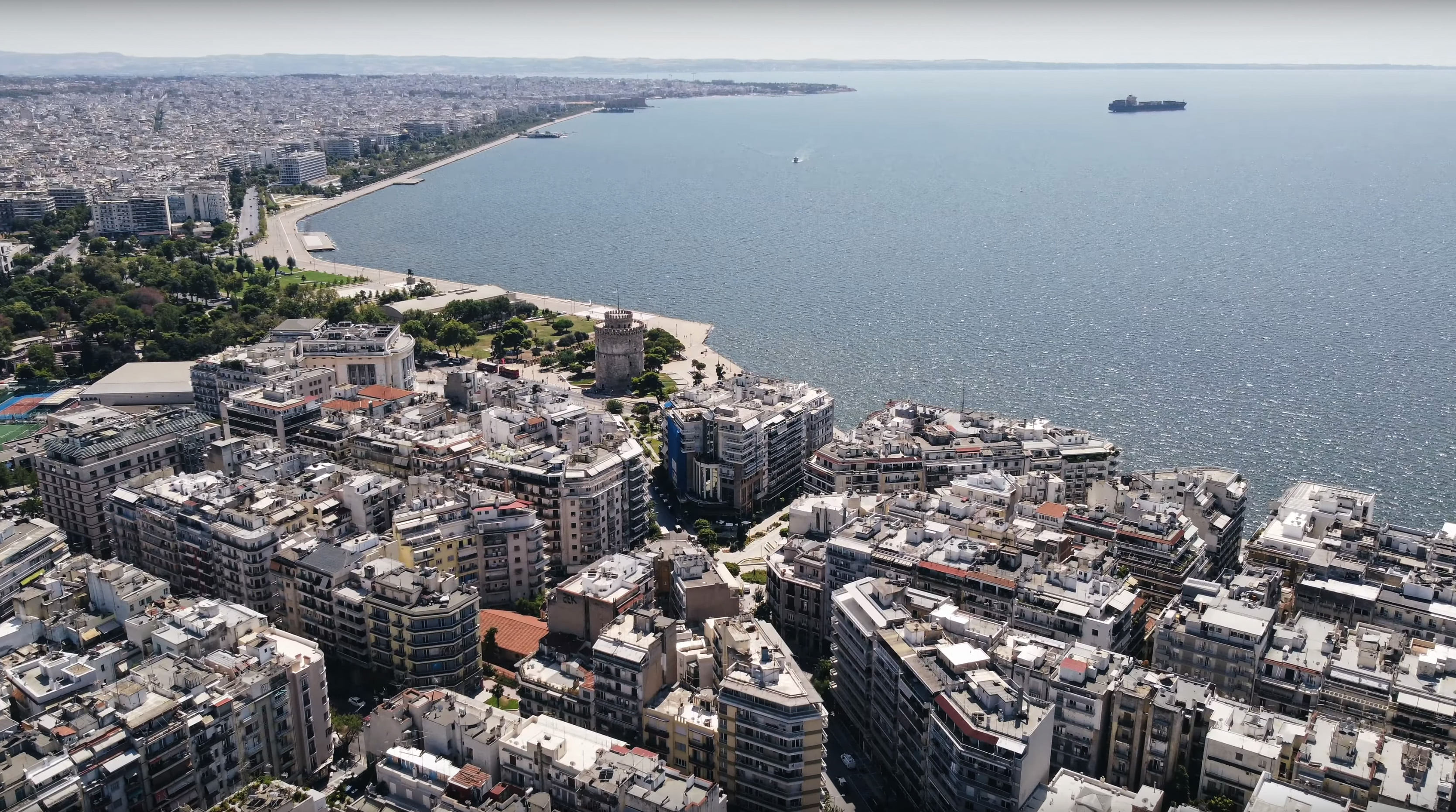 thessaloniki white tower air view Белая башня Салоники с квадрокоптера